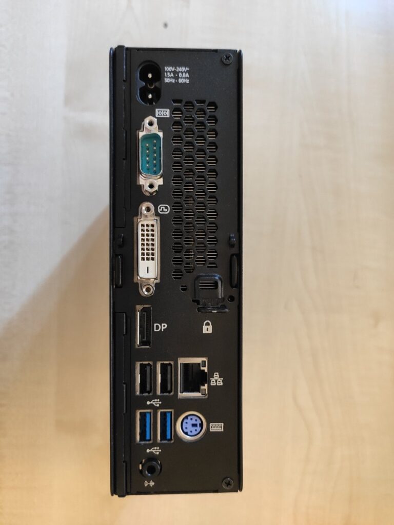 FUJITSU ESPRIMO Q556 Tiny pc Laptopozz