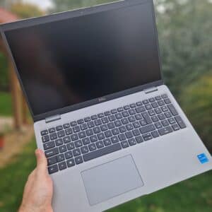 Dell Latitude 5531 - Image 3