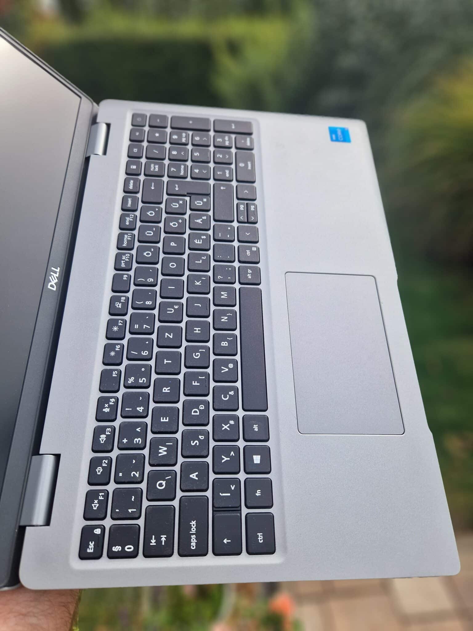 Dell Latitude 5531 - Image 2
